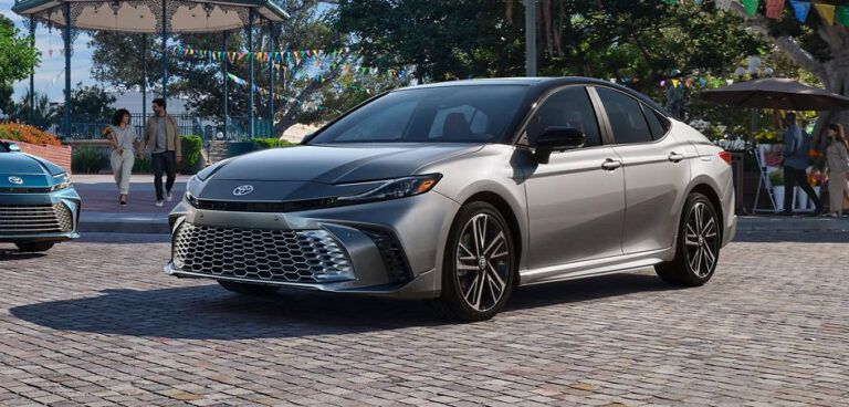 2025 Toyota Camry: A Refined Mid-size Sedan - Cars & Bikes